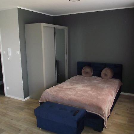Apartament Holenderski Z Prywatnym Miejscem Postojowym W Garazu Koszalin Exterior foto
