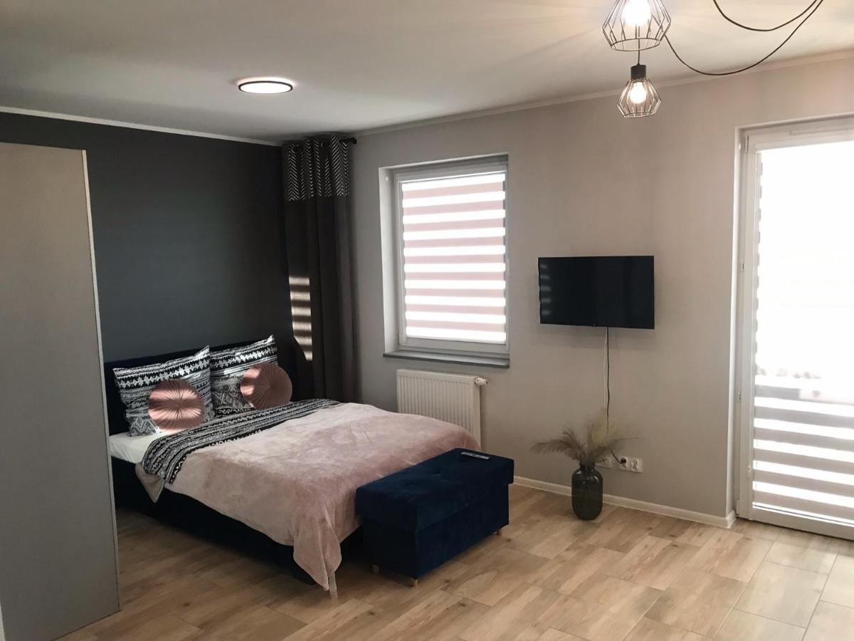 Apartament Holenderski Z Prywatnym Miejscem Postojowym W Garazu Koszalin Exterior foto